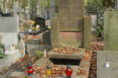 grób rodzinny Lindorfów / fot. Mirela Tomczyk (2019)