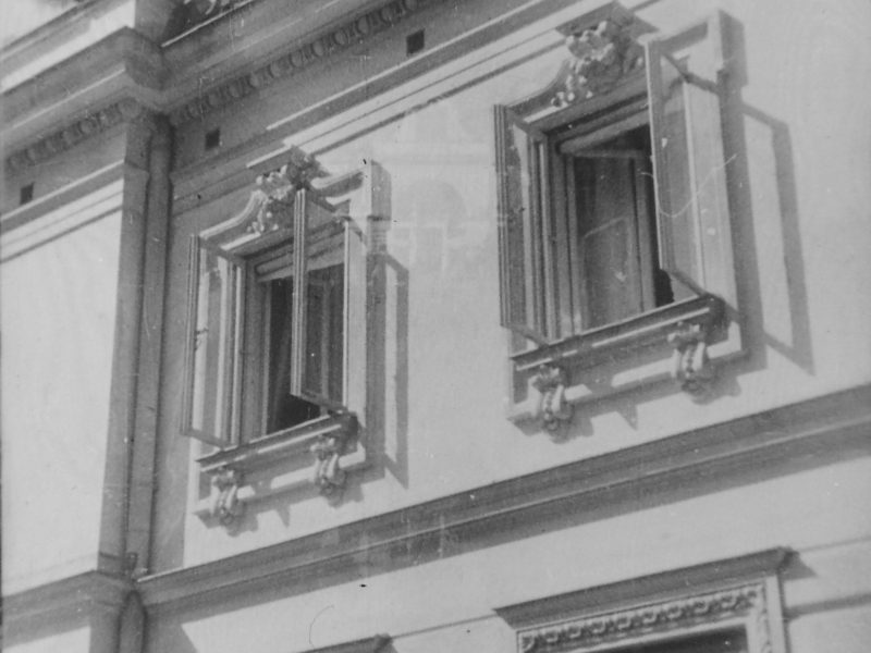 Zaborów, Pałac Goldstandów (Moi rodzice rozwodzą się)