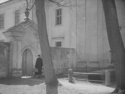 Warszawa, ul. Dewajtis 1 (U kresu drogi)