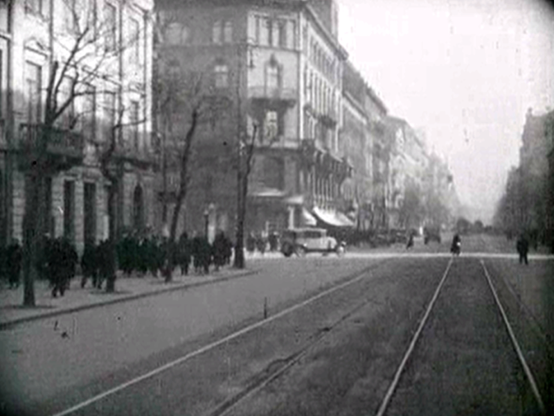 Warszawa, ul. Marszałkowska 150 (Jego ekscelencja subiekt)