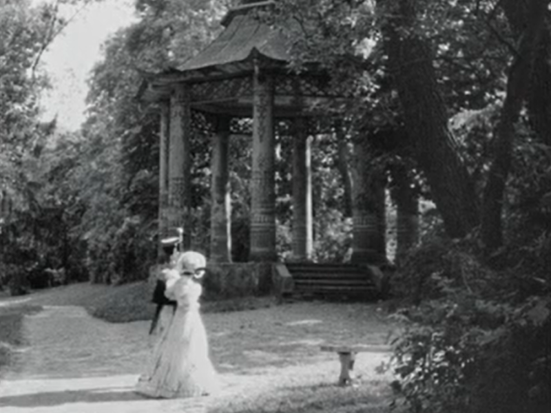 Warszawa, Wilanów, Altana w parku (Księżna Łowicka)