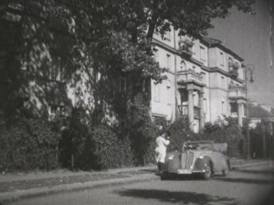 Warszawa, ul. Filtrowa 30 (Jaśnie pan szofer)