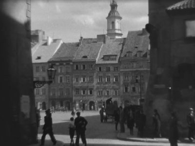 Z wędrówek po Warszawie