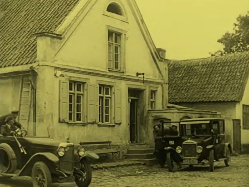 Puck, ul. Wałowa 11 (Zew morza)
