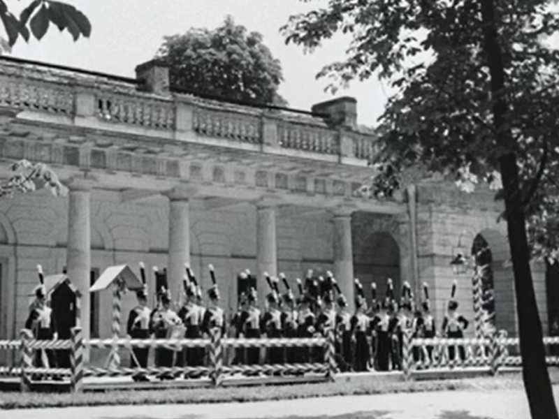 Warszawa, Łazienki Królewskie, Stara Kordegarda (Księżna Łowicka)