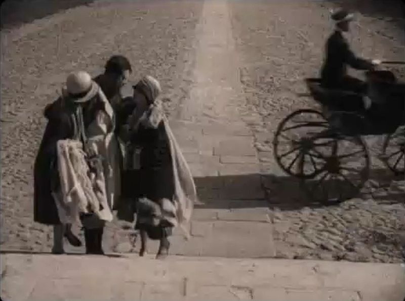 Białystok, pałac Branickich, ogród (Mogiła nieznanego żołnierza)