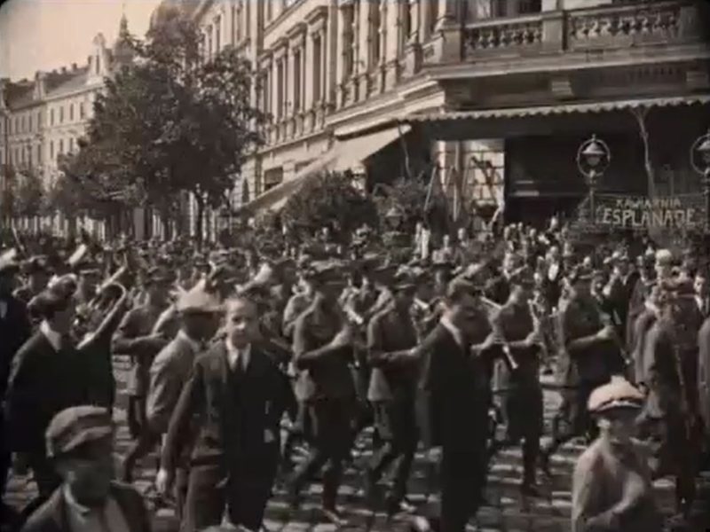 Kraków, ul. Podwale 7 (Mogiła nieznanego żołnierza)