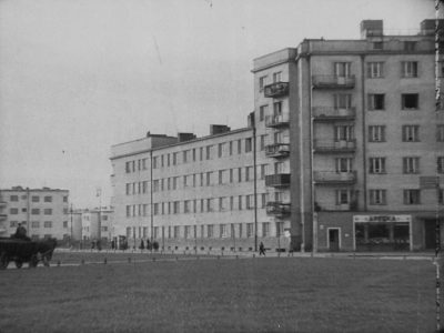 Warszawa, pl. Wilsona (Czarna perła)