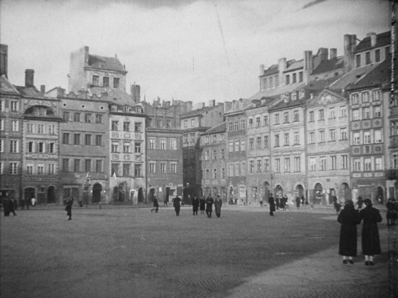 Warszawa, Rynek Starego Miasta (Czarna perła)