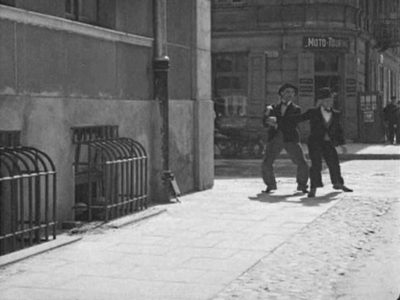 Warszawa, ul. Plater 18 (Romeo i Julcia)