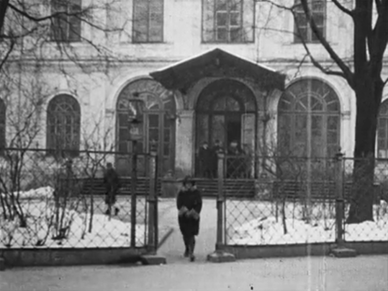 Warszawa, ul. Wiejska 4/6/8 (Śmierć Okrzei)