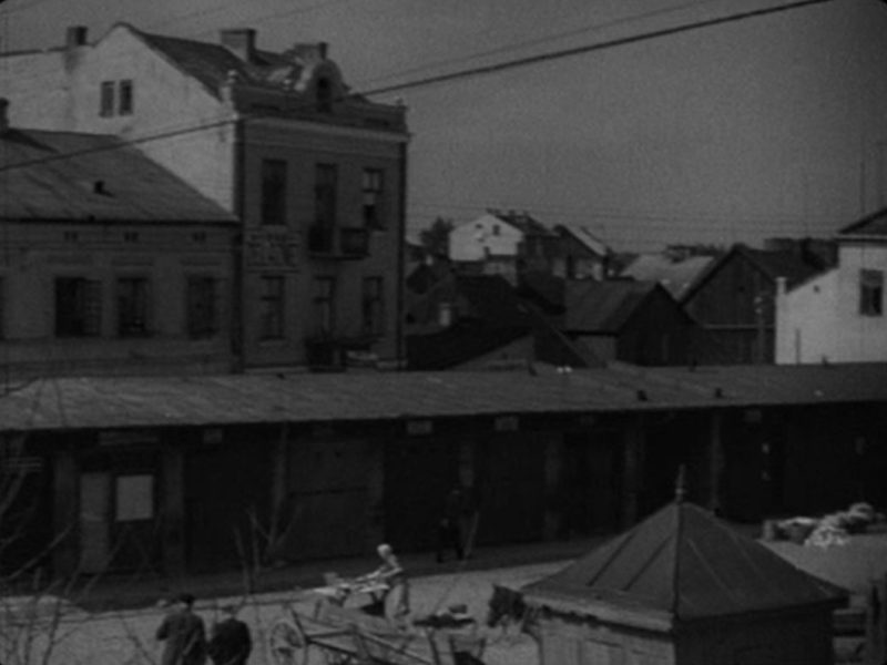 Grójec, pl. Wolności (Przez łzy do szczęścia)