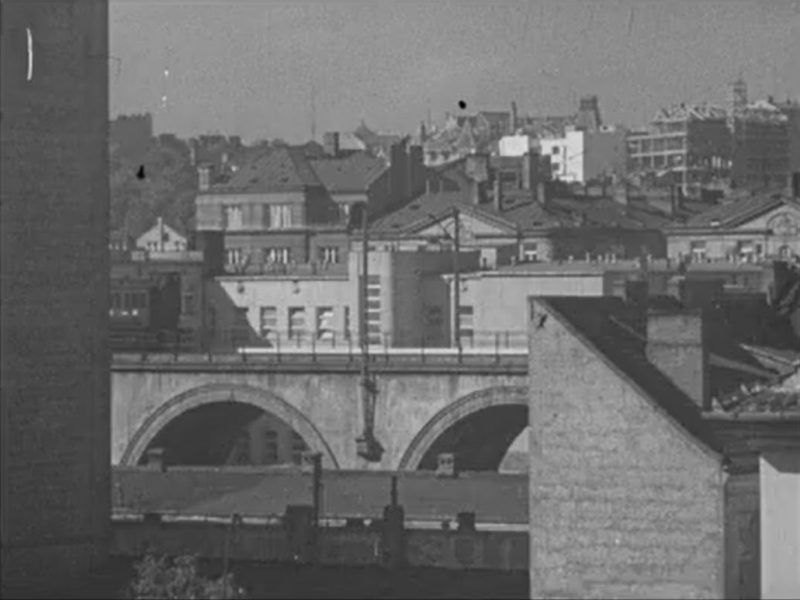 Warszawa, Powiśle, wiadukt kolejowy (Strachy)