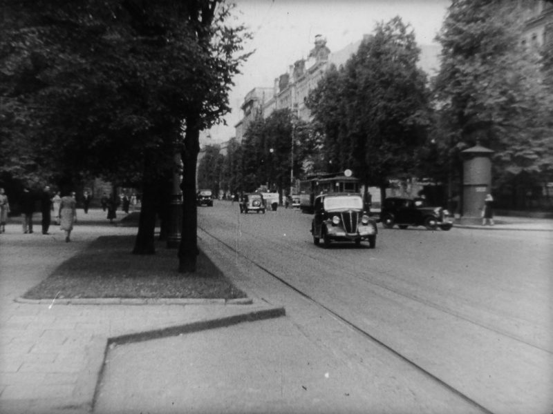 Warszawa, Al. Ujazdowskie róg Matejki (Áll a bál)