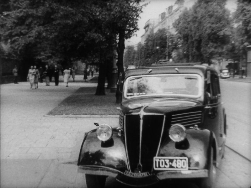 Warszawa, Al. Ujazdowskie róg Matejki (Áll a bál)