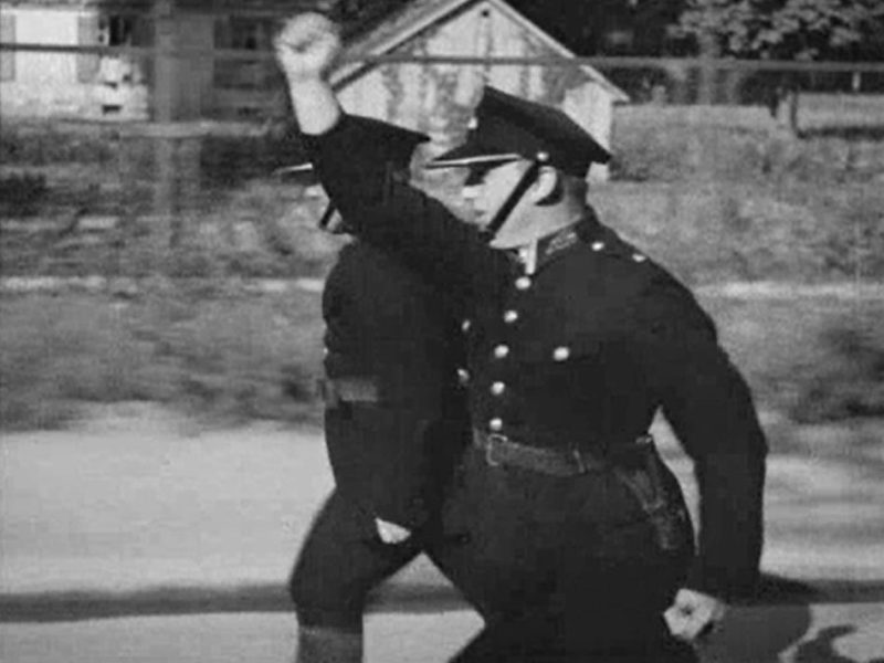 Warszawa, ul. Myśliwiecka (Romeo i Julcia)