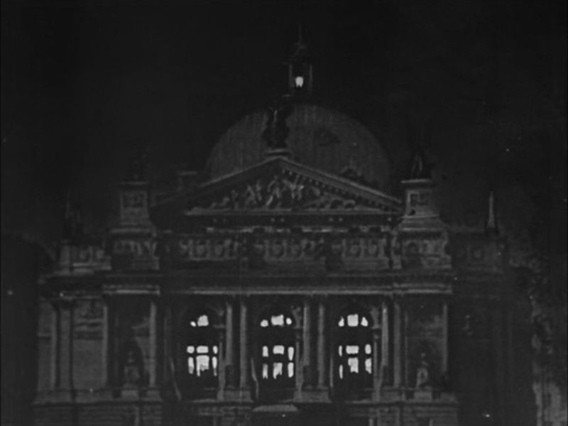 Lwów, Wały Hetmańskie, Opera (Wielka droga)