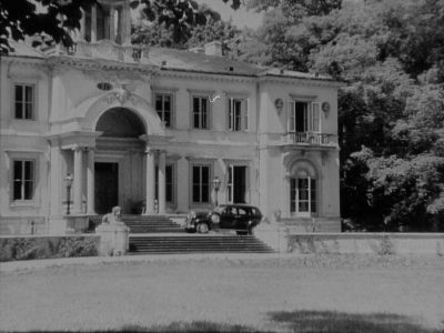 Nowa Wieś, ul. Grodziska 20, Helenów (Złota maska)