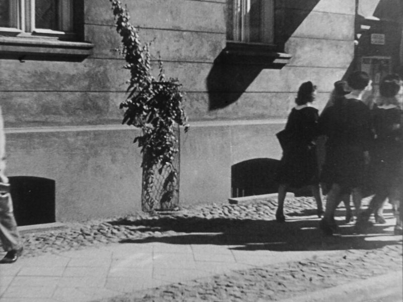 Warszawa, Raszyńska 15 (Moi rodzice rozwodzą się)
